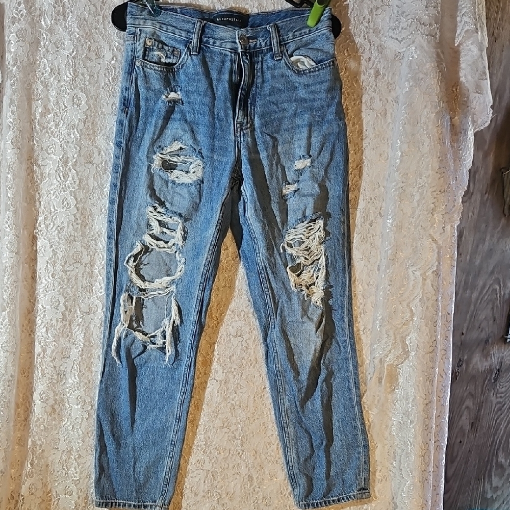 Aeropostale Ripped Blue Straight Leg Jeans - Picture 1 of 2